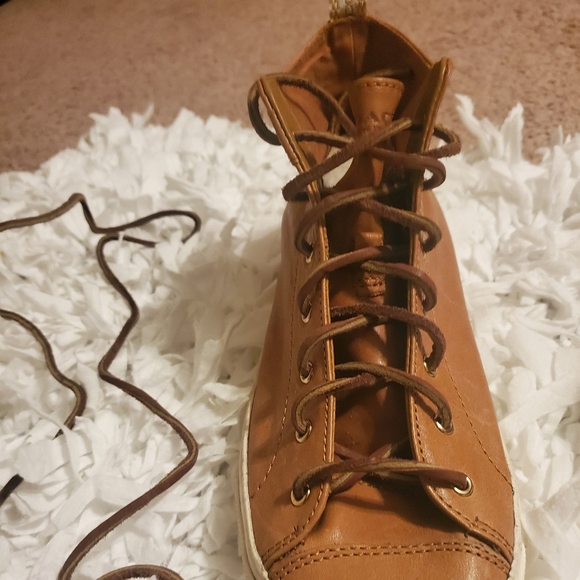 Coach Sneaker - Picture 5 of 6